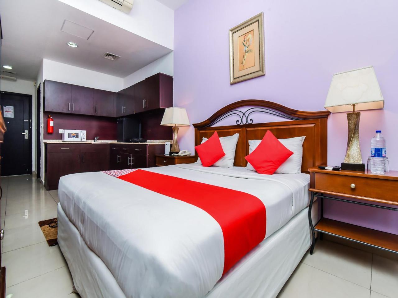Oyo 138 Empire Hotel Apartments Dubai Ngoại thất bức ảnh